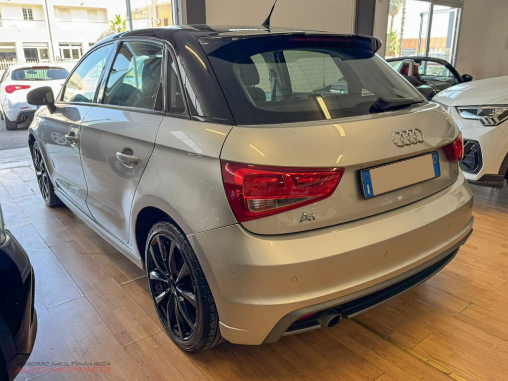 Audi A1 1.6 TDI 90cv S-line 2013