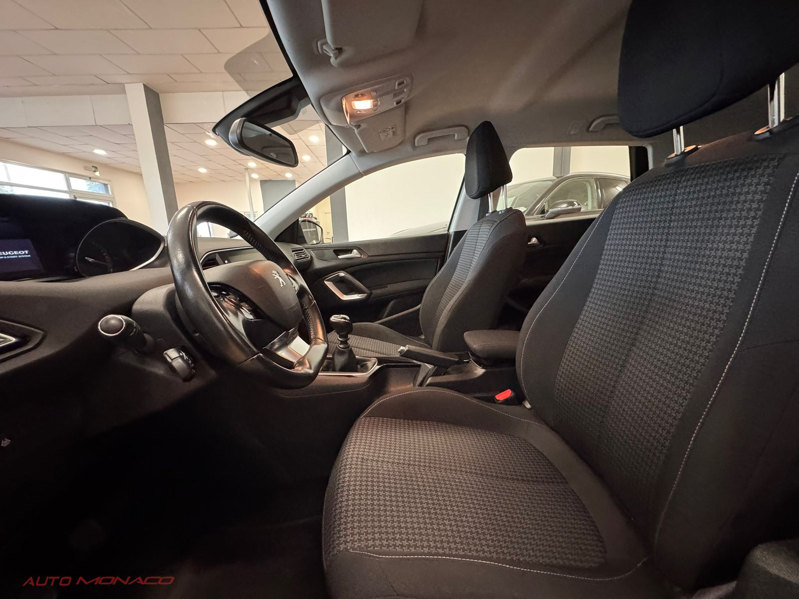 Peugeot 308SW BlueHDi 100cv Business 2019