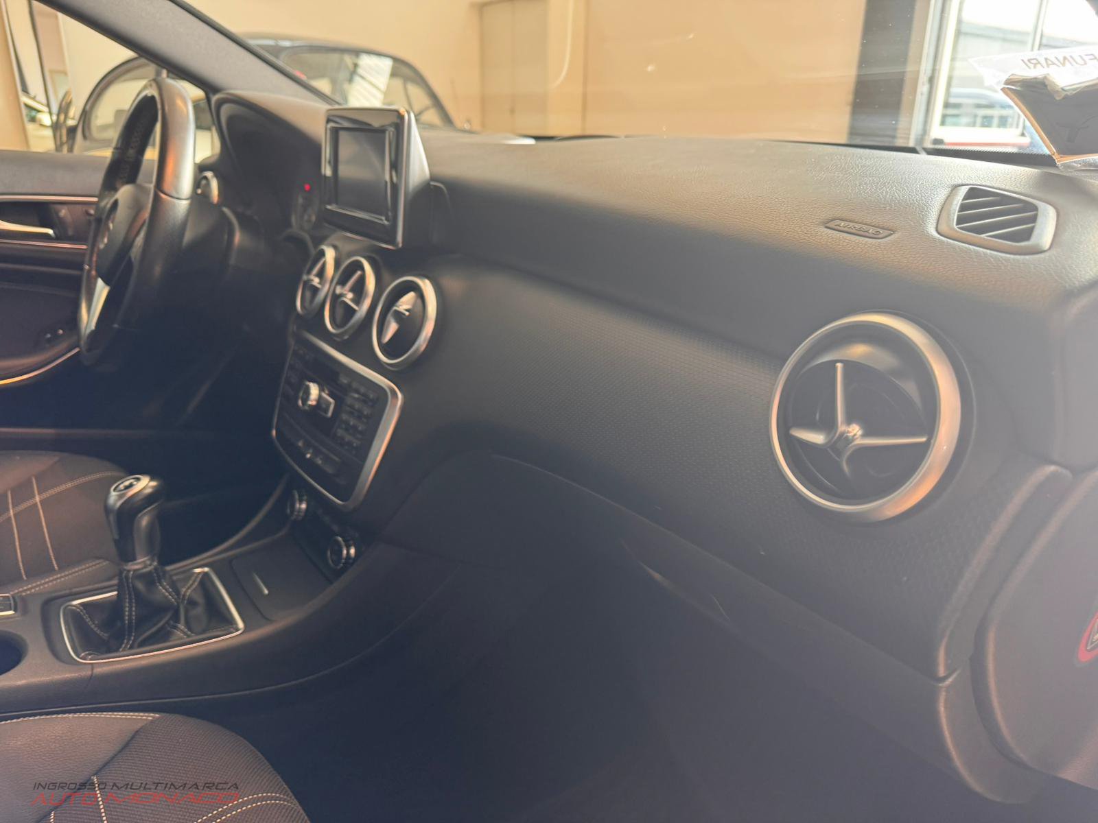 Mercedes-benz A 180 CDI 110cv Sport 2015