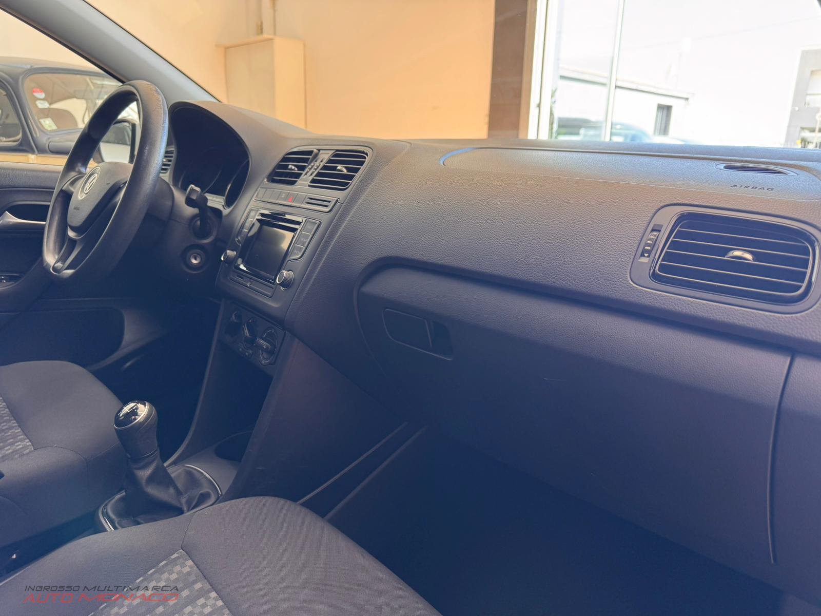 Volkswagen Polo 1.4 TDI 75cv 2015