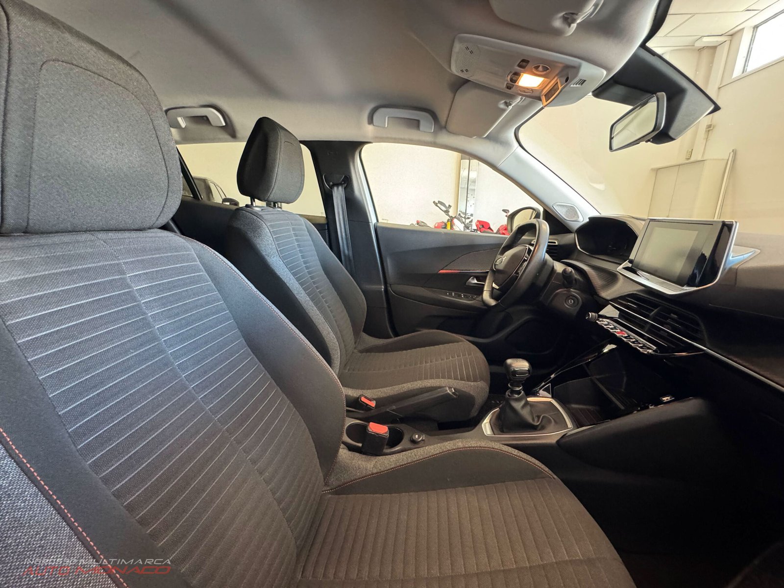 Peugeot 2008 Active 100cv 12/2020