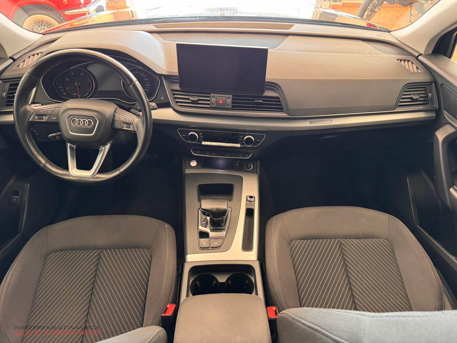 Audi Q5 2.0 TDI 204 CV S tronic Business 2022