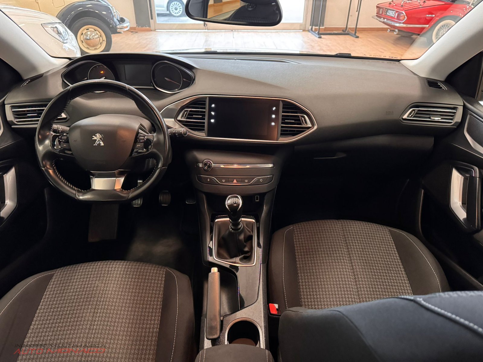 Peugeot 308SW BlueHDi 100cv Business 2019