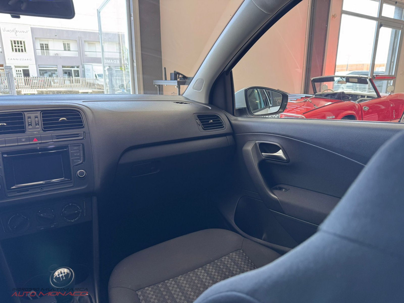 Volkswagen Polo 1.4 TDI 75cv 2015