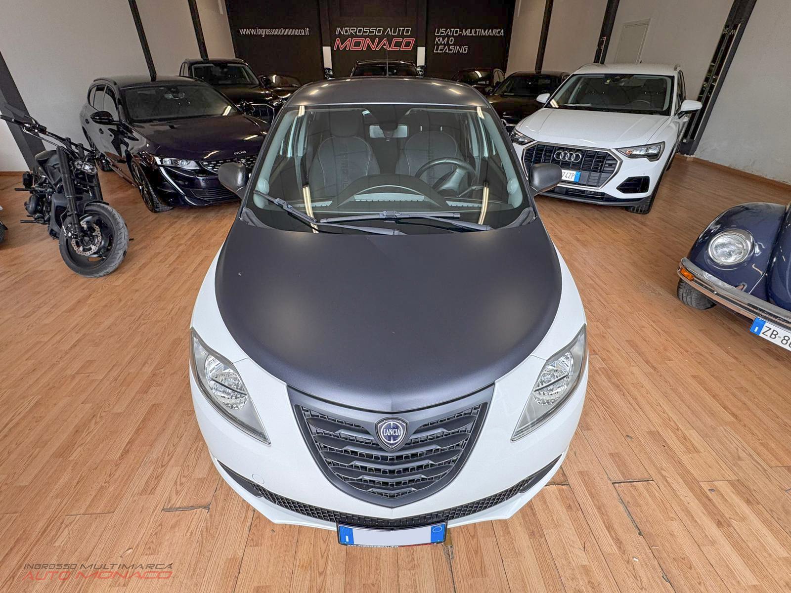 Lancia Ypsilon 1.3 MJT 95CV Momodesign 2014