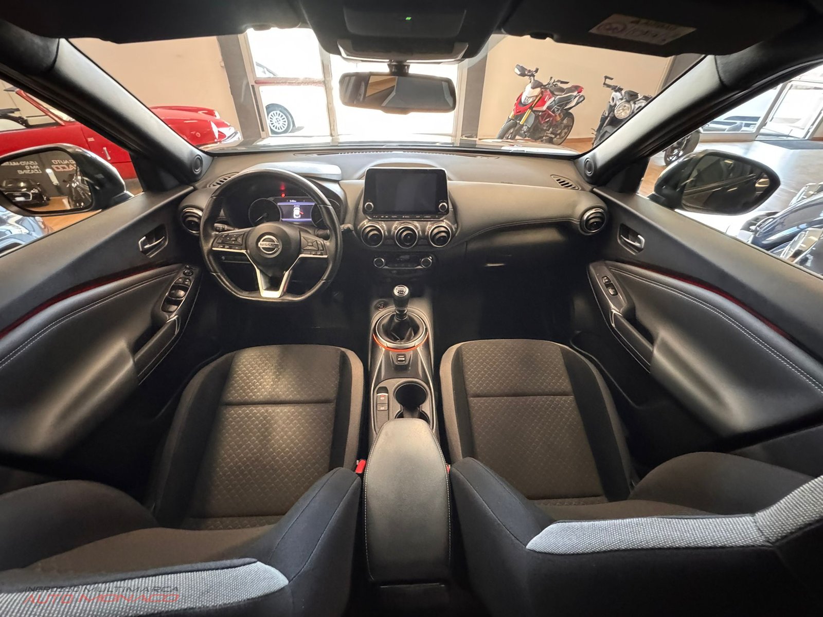 Nissan Juke 1.0 DIG-T 117CV Business 2020