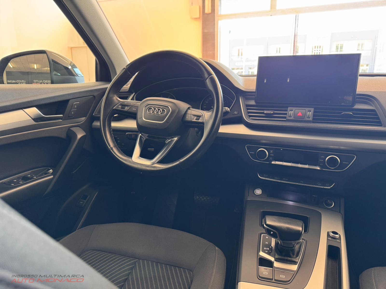 Audi Q5 2.0 TDI 204 CV S tronic Business 2022