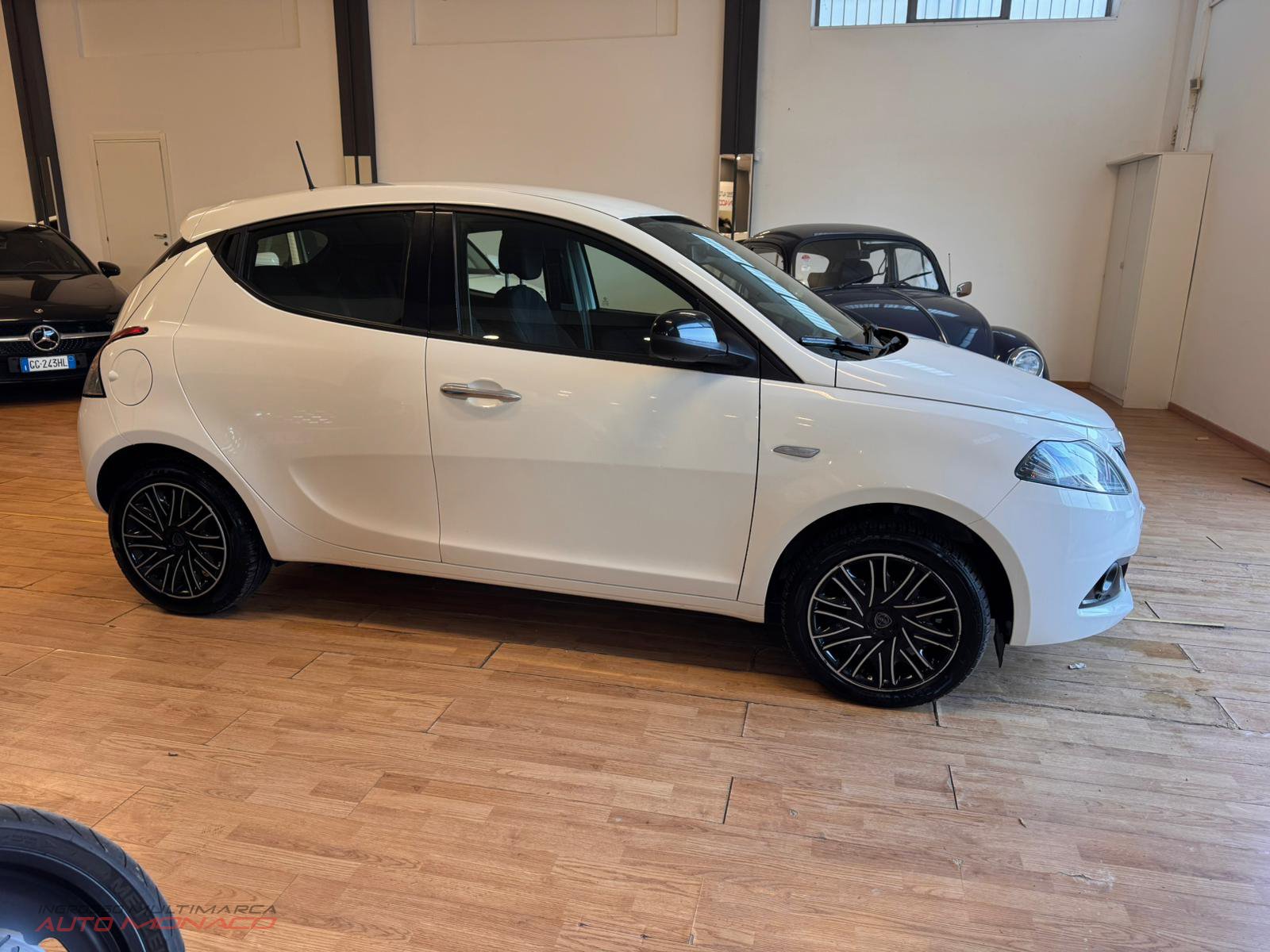 Lancia Ypsilon 1.0 FireFly 70cv Hybrid Gold 2022