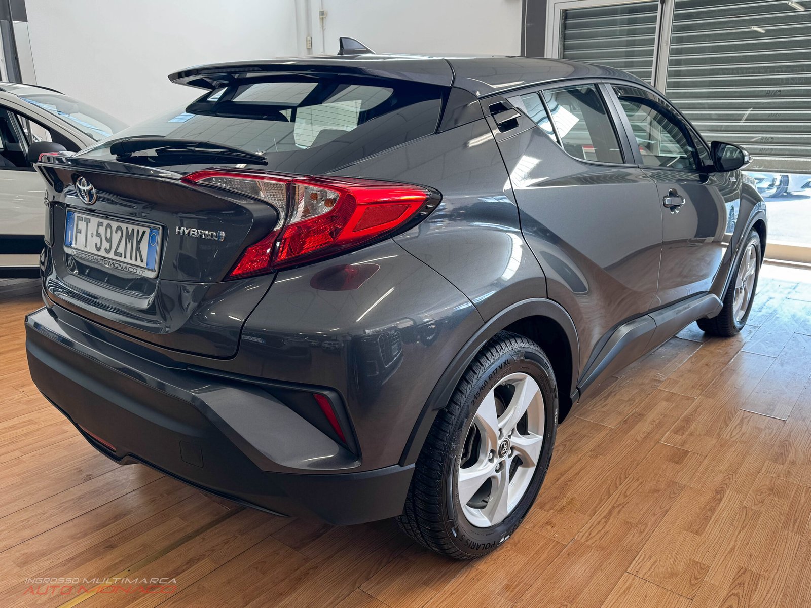 Toyota C-HR 1.8 Hybrid E-CVT