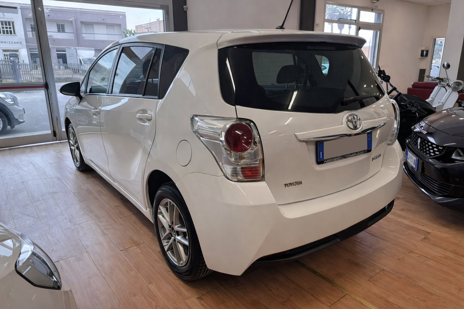 Toyota Verso 1.6 D-4D 110cv 2015