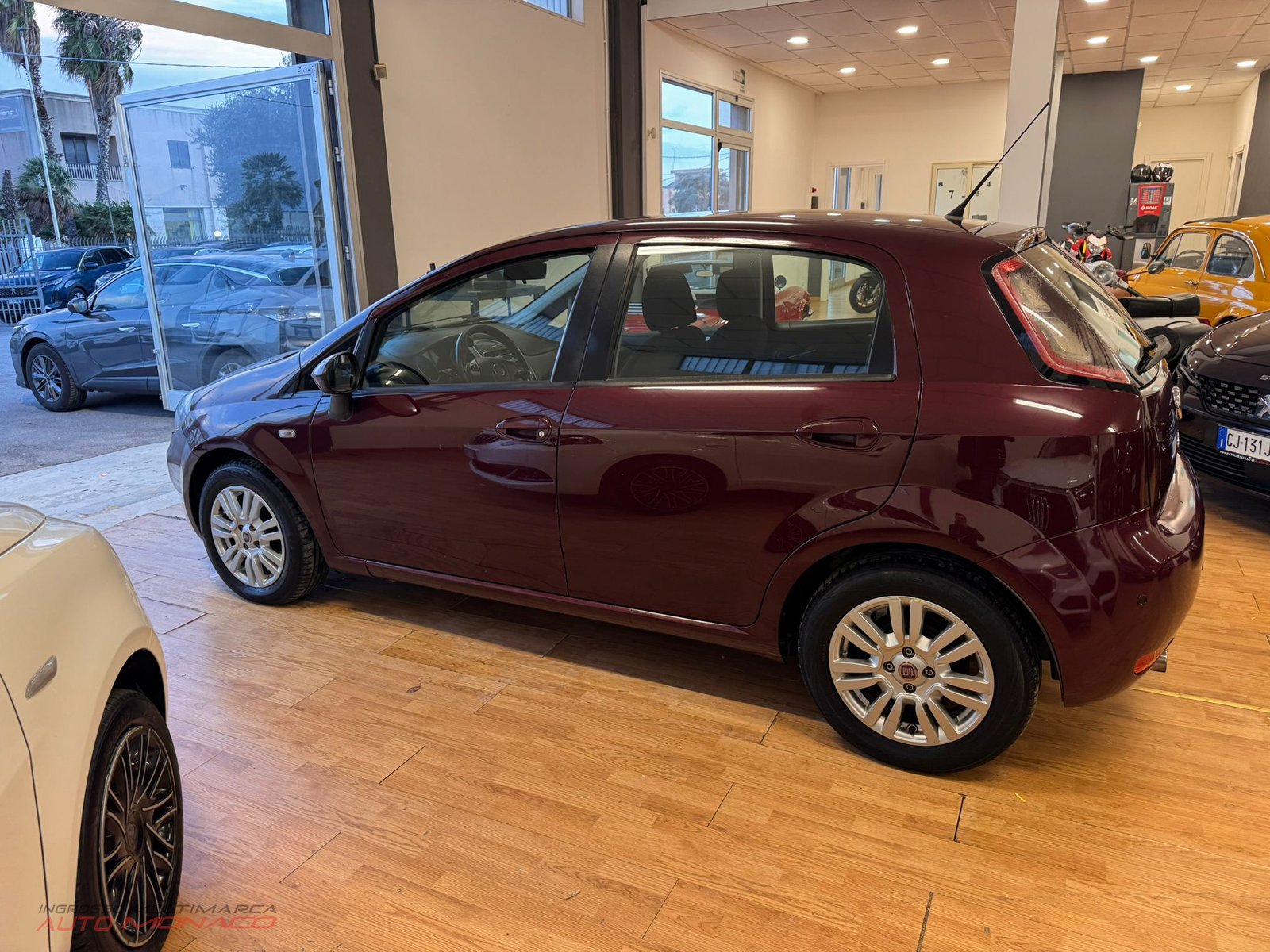 Fiat Punto 1.3 MJT 85CV Lounge 2014